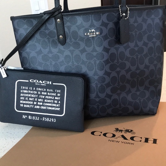 NWT Coach Reversible City Tote Navy/Denim Midnight - Picture 3 of 8